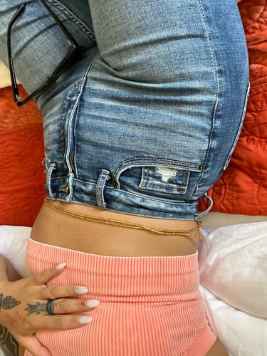 Customer photo review of Extended Length 60 Inch Stunner Tie On Waist Beads