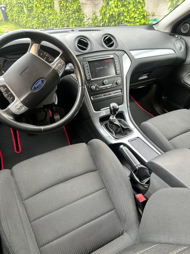 Customer photo review of Dywaniki samochodowe na zamówienie - Przód i tył