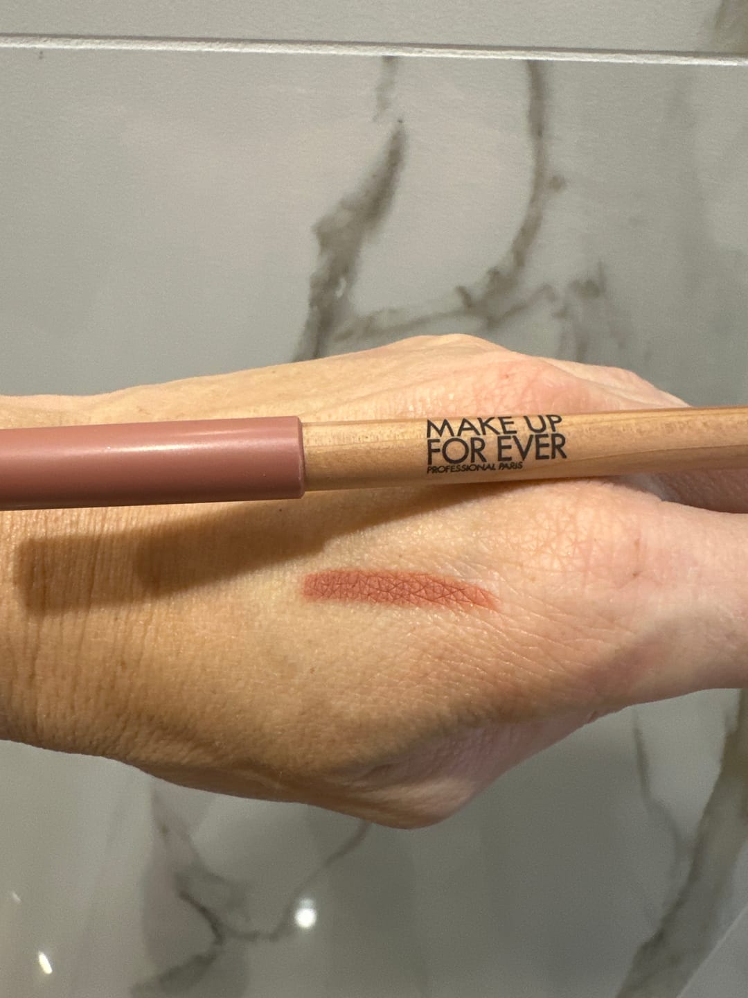 Customer photo review of MAKE UP FOR EVER Artist Color Pencil Brow, Eye & Lip Liner