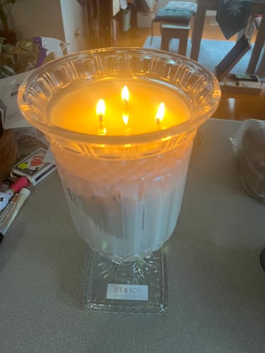 Customer photo review of Camellia & Pink Lotus (Soft Florals | Citrus | White Musk) - Crystal Vase Candle | 200hr Burn