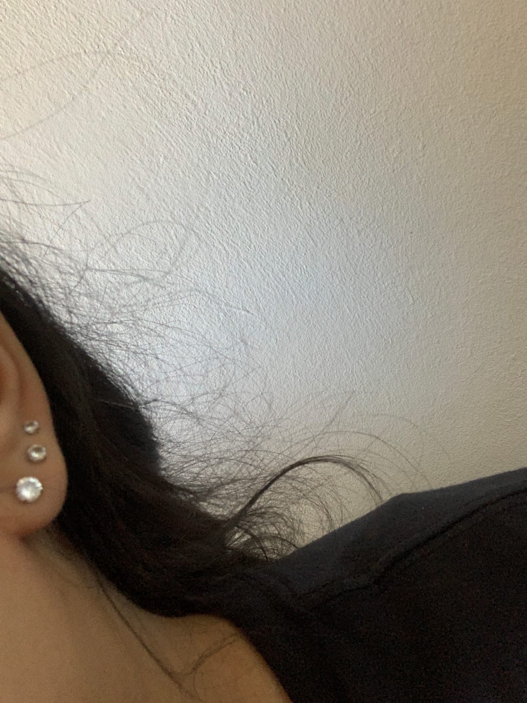 Customer photo review of Bright Diamond Ohrstecker | 18K vergoldet
