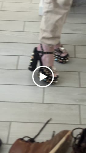 Customer video review of BIRCH-BLACK PLATFORM HEELED SANDAL