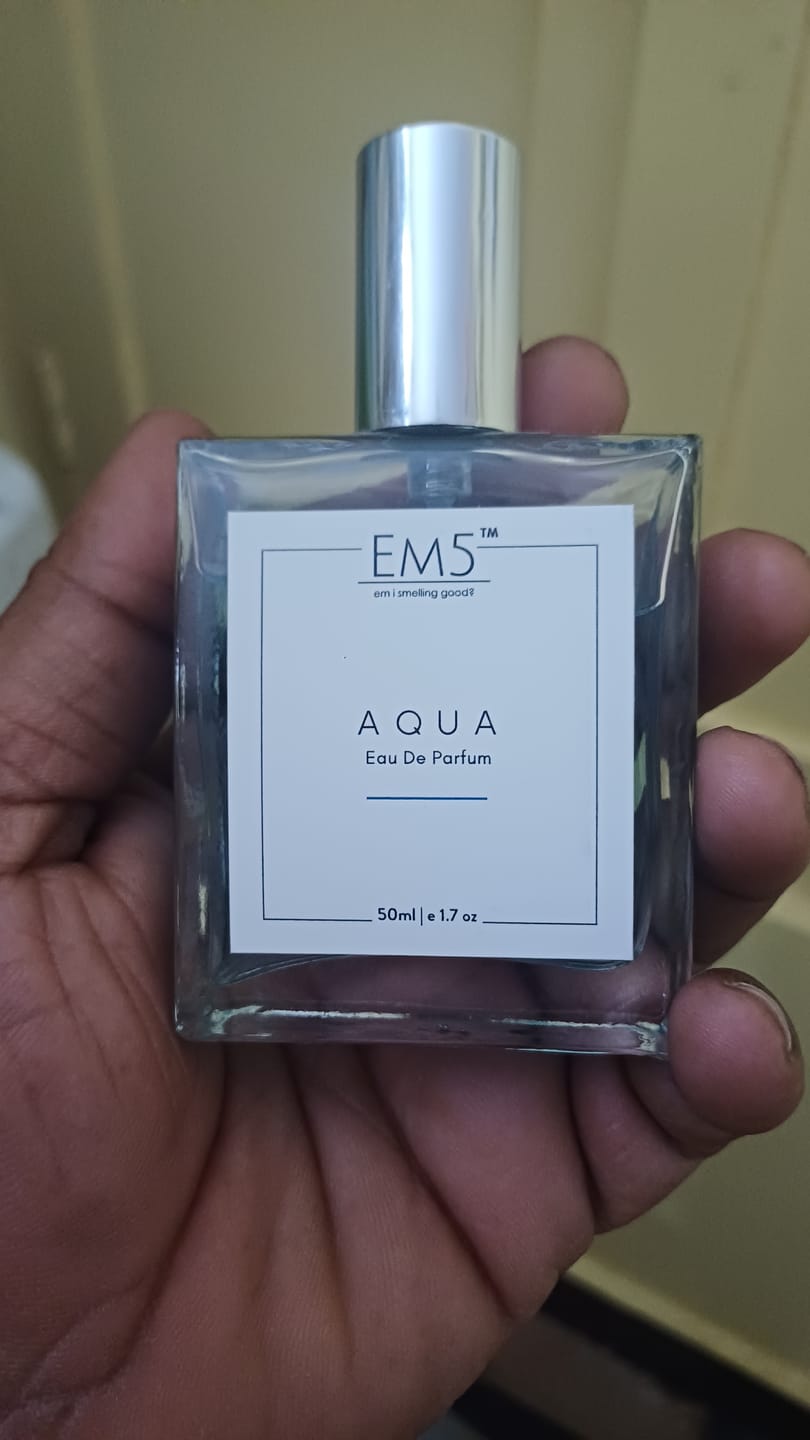 Customer photo review of EM5™ Aqua Perfume EDP Spray for Men | Aromatic Fresh Spicy Fragrance Accords | Luxury Gift for Him | Variants Available: 50 ml Spray / 15 ml Spray