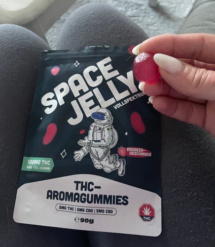Customer photo review of THC Spacejellies Vollspektrum | 100mg THC | 20 Stk.