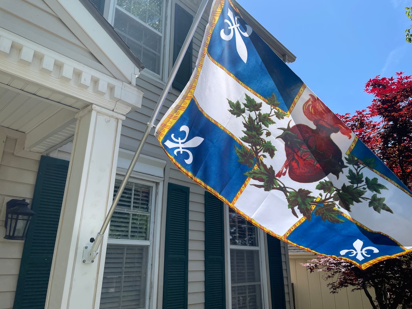 Customer photo review of New Sizes! Flag of the Sacred Heart – Indoor/outdoor Flag – Polyester – 6 Sizes