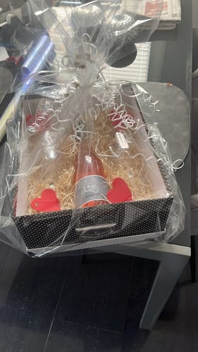 Kundenbewertung mit Foto zu Leonardo Weingläser mit Gravur "zur Silberhochzeit" als Set