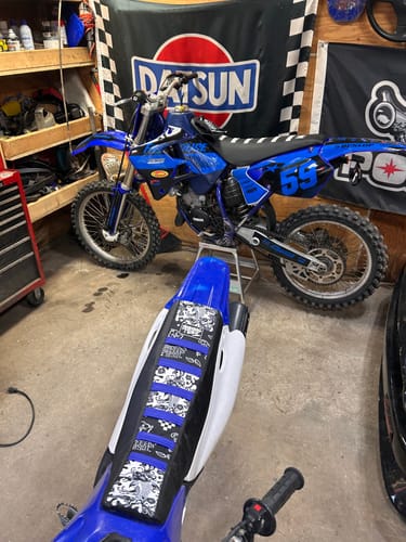 Customer photo review of Custom Seat Cover: 2003 Yamaha TT-R 125