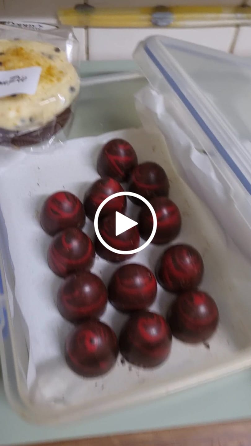 Customer video review of Sherry Cherry