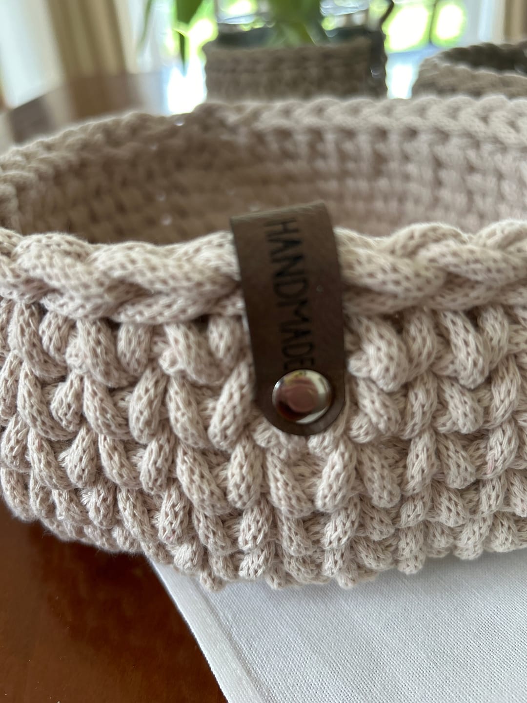 Customer photo review of Kunstleder Label HANDMADE für Häkelkörbe etc. - 90x15 mm - CS0018