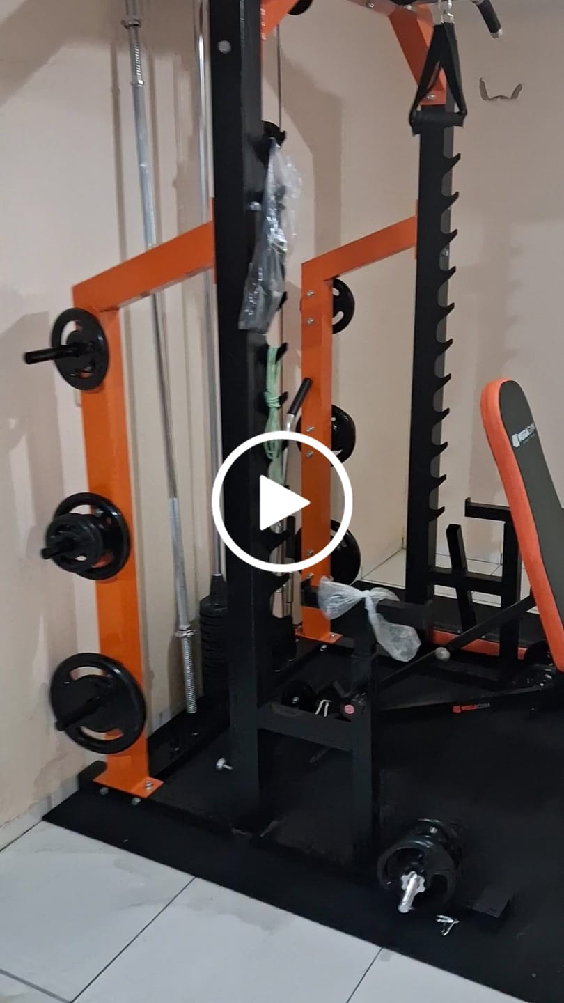 Customer video review of Kit 1 Estação De Musculação Mega Rack Full Com Polia Móvel Flutuante 82Kg