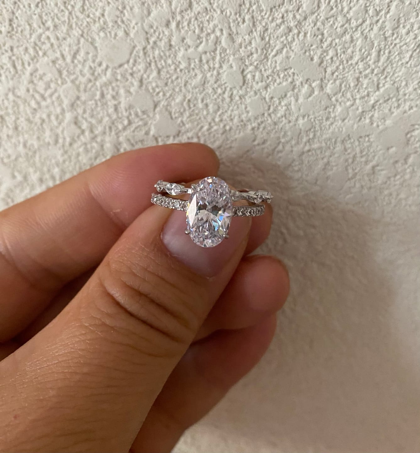 Customer photo review of S925 Attractive 2PC 2.5Ct Oval Cut Bridal Wedding Ring Set Stackable Ring Set For Daily Wear