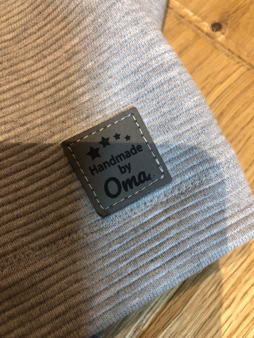 Customer photo review of Kunstleder Labels personalisiert mit Name oder Logo