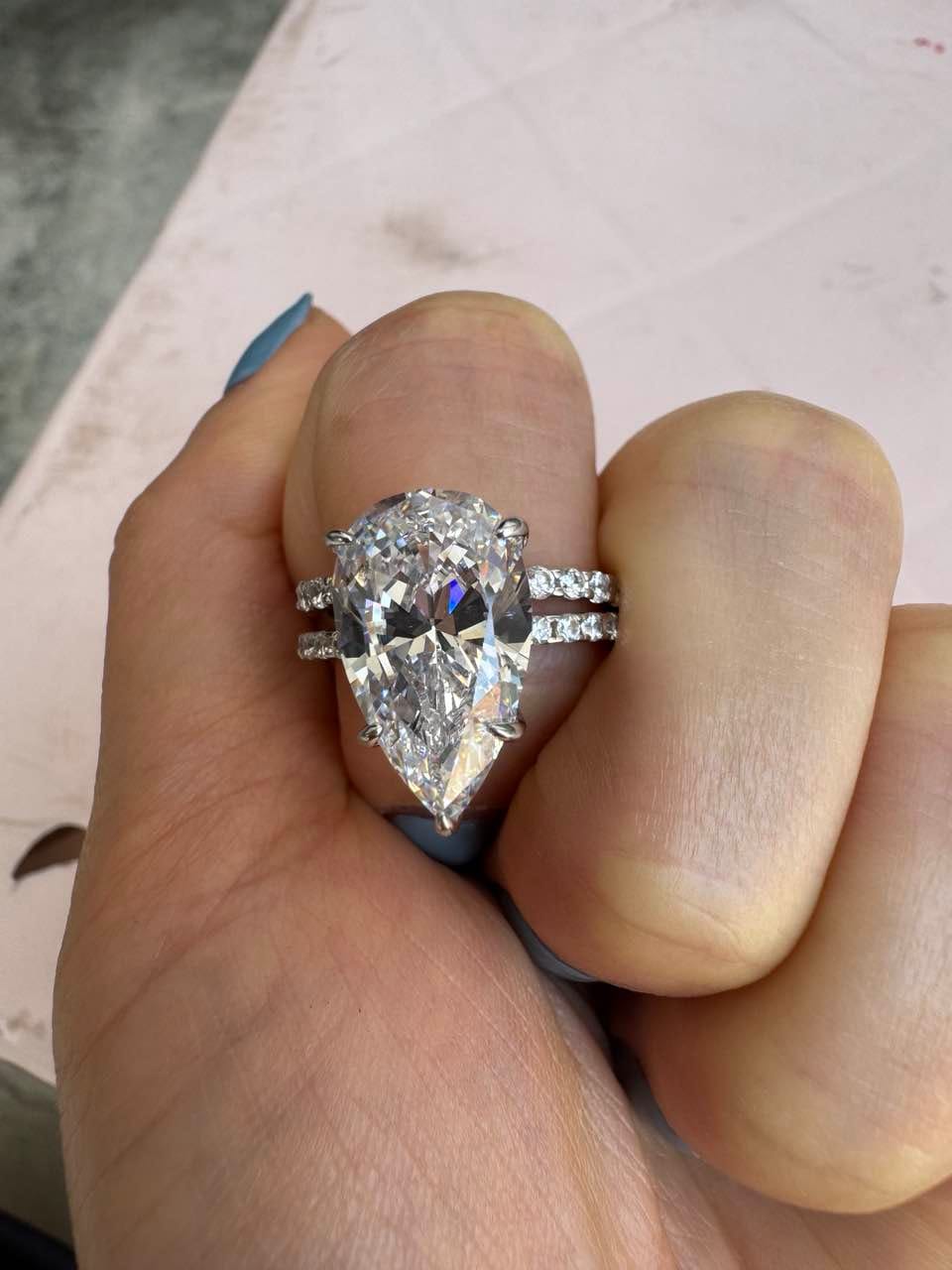 Customer photo review of S925 4.5Ct Pear Cut Wedding Ring & Open Wedding Band Bridal Rings Travel Rings For Her