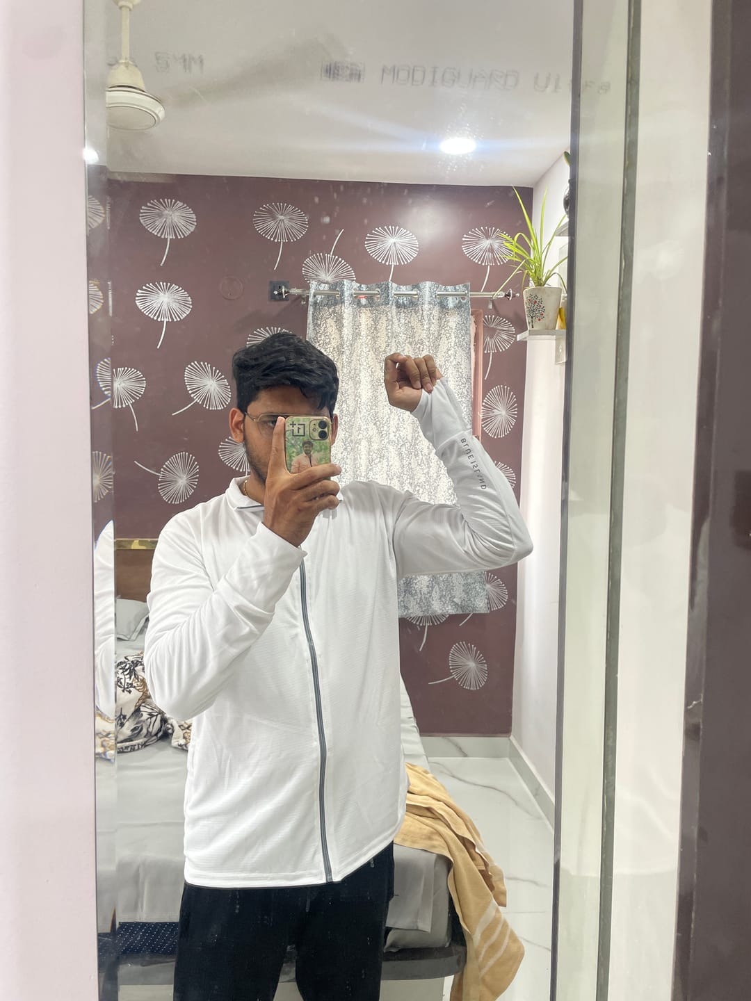 Customer photo review of Pure White - Sunblock Jacket