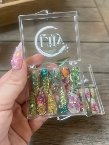 Customer photo review of Botanica