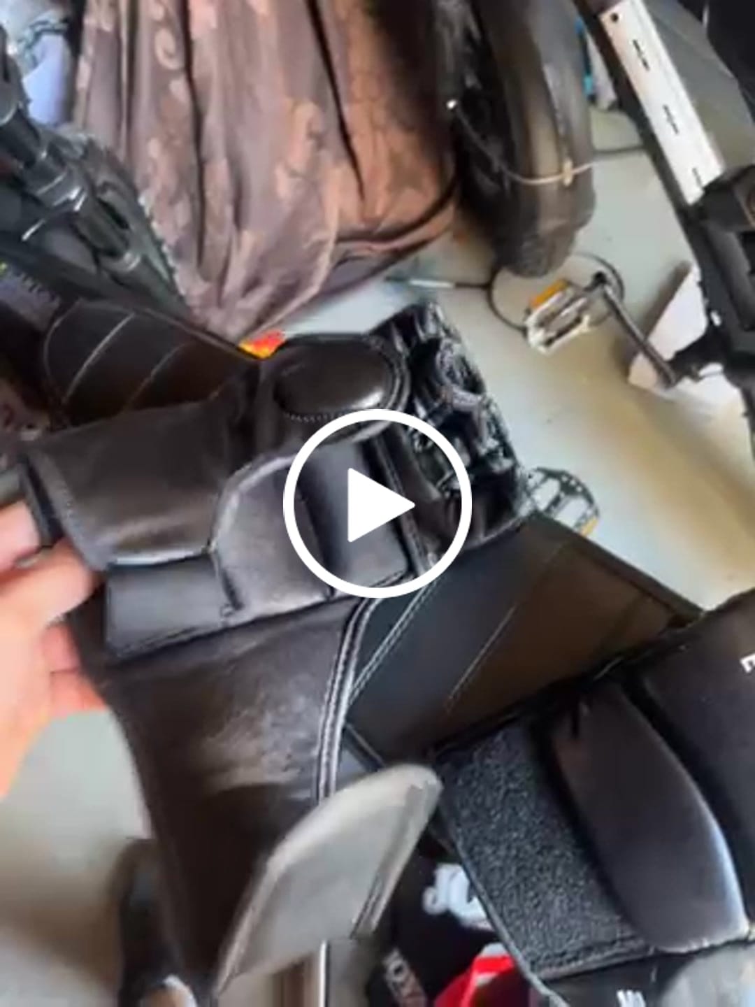 Customer video review of Elevate MMA Handschoenen Prime - Zwart/Wit