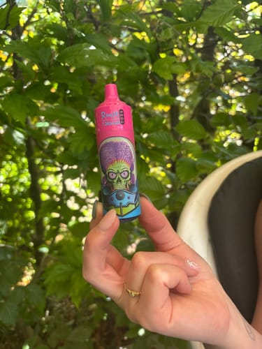 Customer photo review of RAndM - Tornado - 9K - Puffs / Disposable