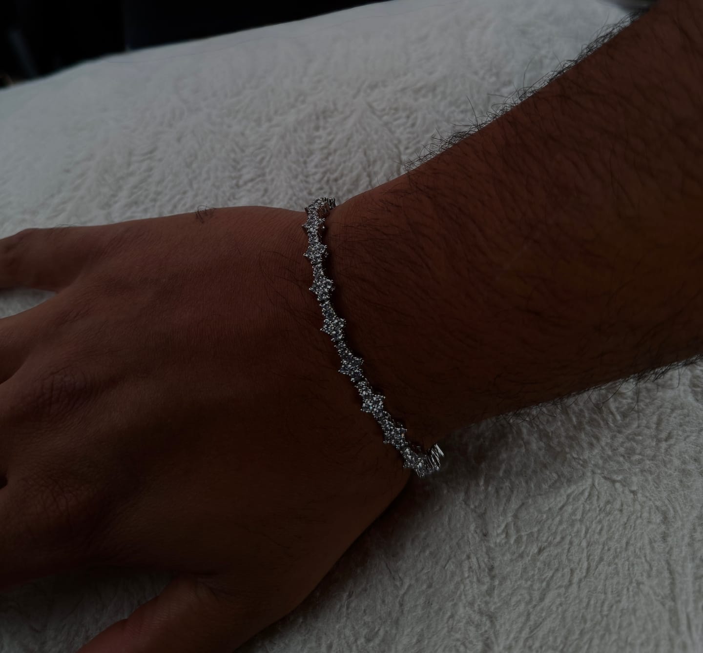 Customer photo review of 3MM HONEYCOMB BRACELET – SILVER PLATED