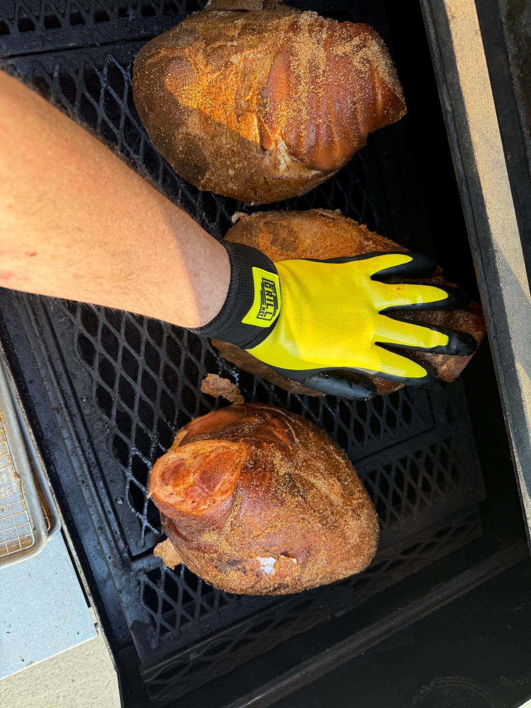 Customer photo review of Pitmaster Gloves