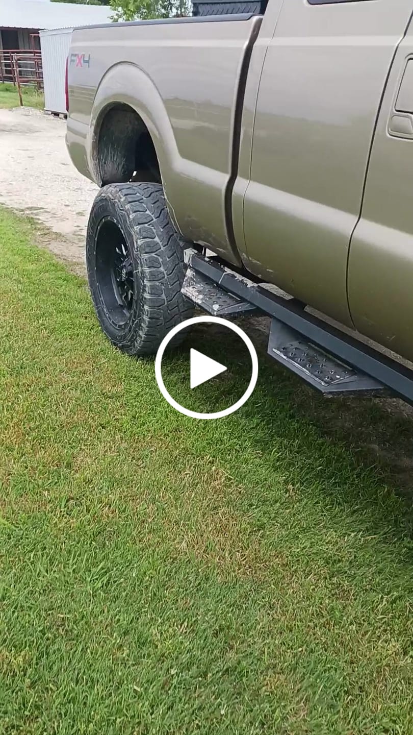 Customer video review of 5/8 Inch Diameter U-Bolts - Semi Round