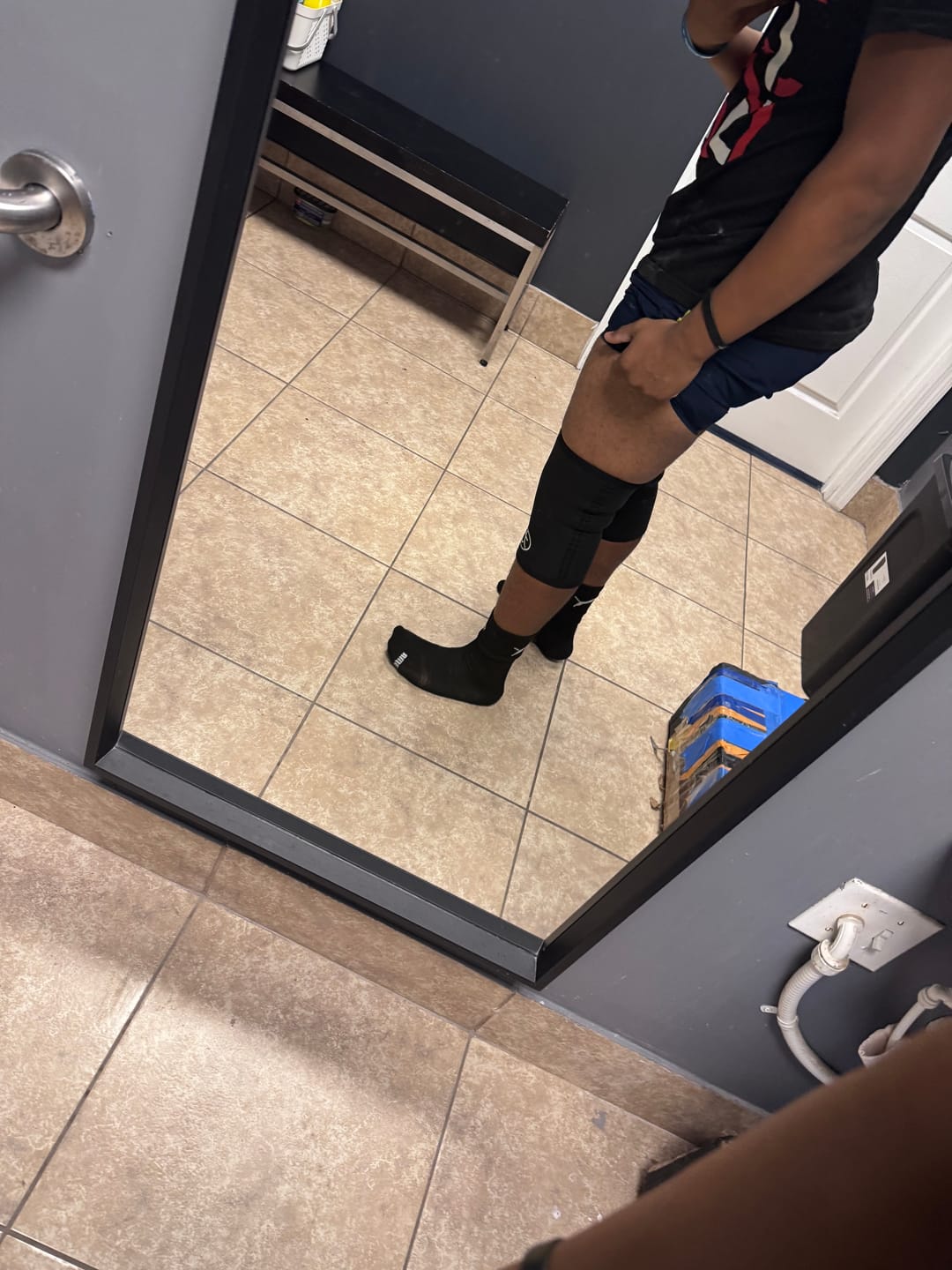Customer photo review of 7MM Inferno Knee Sleeves