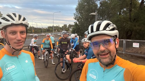 Customer photo review of KE9023 Color Changing Frames Photochromic Sunglasses