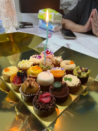 Customer photo review of The Dessert Connoisseur 16pcs