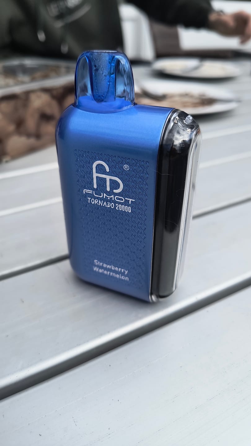 Customer photo review of RandM Tornado 20000 Puffs Disposable Vape (Box of 10)