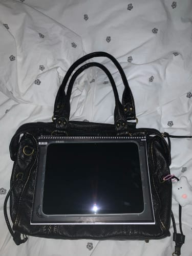Customer photo review of Sac a Main Noir pour les Cours - RACHEL