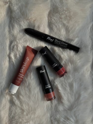 Customer photo review of Black Dense Mascara