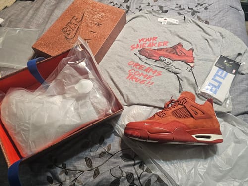 Customer photo review of Sneaker Dreams SNRT Sneaker Tees - Air Jordan 4 Brick By Brick
