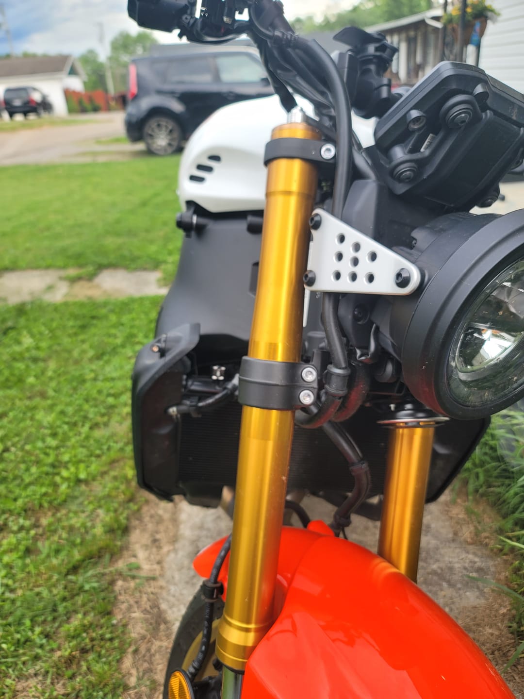 Customer photo review of Yamaha XSR900 Front Machined Turn Signal Plate Adapter Kits 2022+