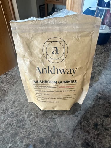 Customer photo review of Mushroom Gummies