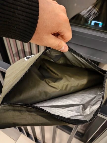 Customer photo review of Vielseitiges Sonnen- & Regenschutz-Tarp