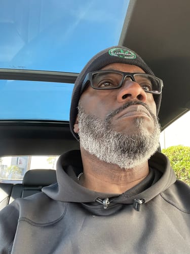 Customer photo review of Beard Oil