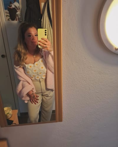 Customer photo review of CozyGlam Oversize V-Cardigan