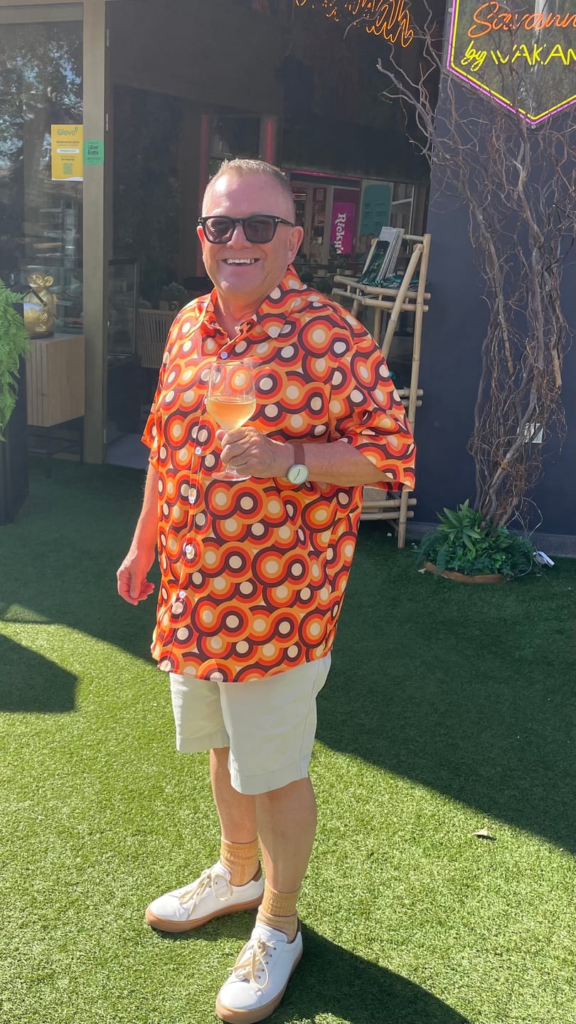 Customer photo review of Men's Orange 70s Retro Button Up Vintage Geometric Circle Summer Beach Short Sleeve Shirt