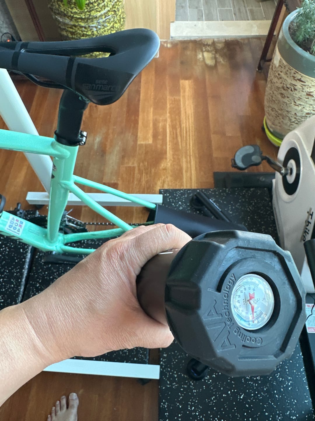 Customer photo review of Anti-Fatigue (AF) Charge Bar