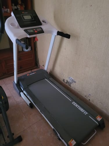 Customer photo review of Caminadora Electrica 2 HP Plegable Inclinacion