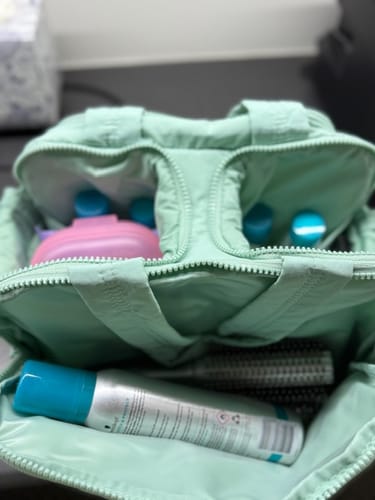 Customer photo review of Free Gift - Zora Spacesaver 4-in-1 Puffy Multi-Functional Toiletry Bag