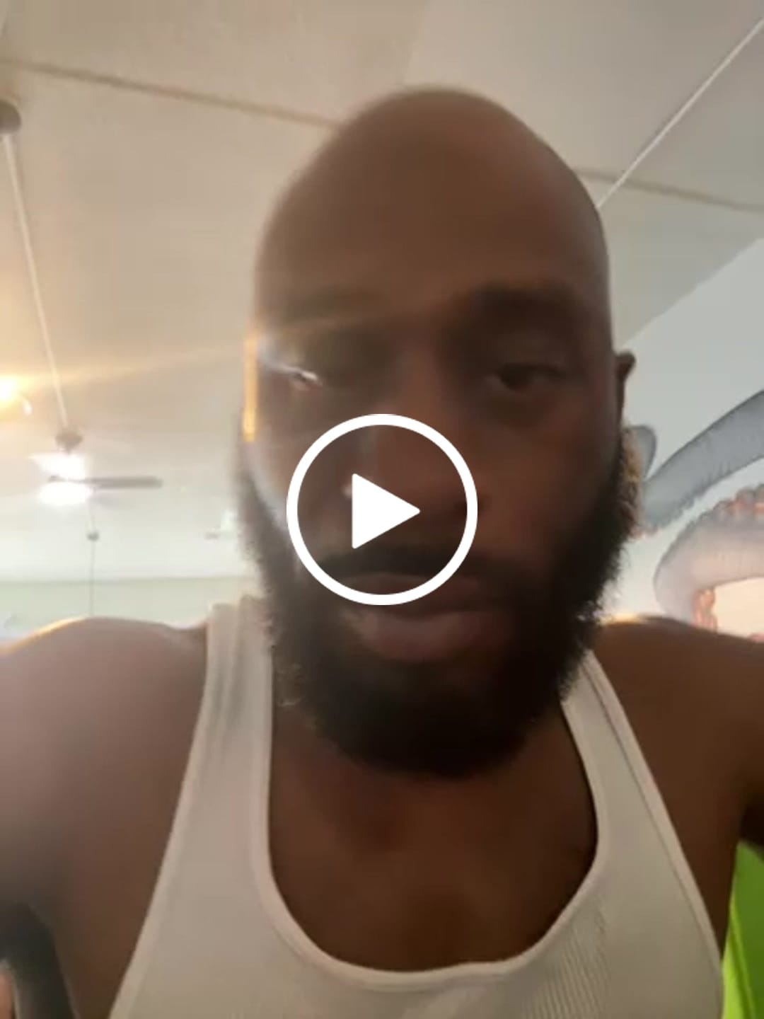 Customer video review of Beard Shampoo + The Monarchy Beard Conditioner Combo