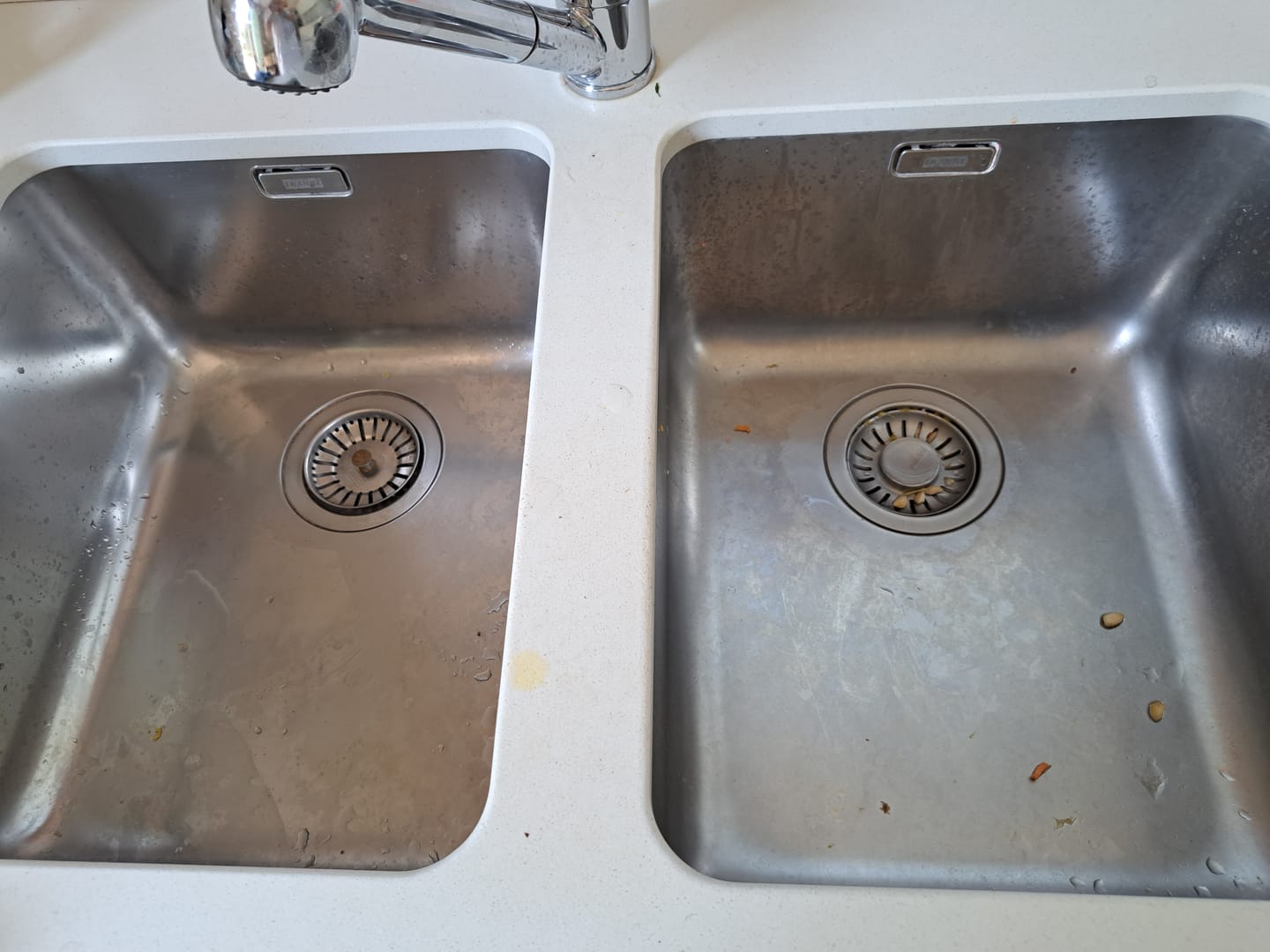 Customer photo review of CEK STONE Pasta Protettiva, Prodotto pulizia casa tutto in uno