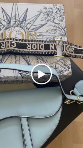 Customer video review of Giulia Umhängetasche | MIT BOX