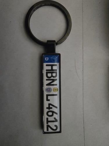 Customer photo review of Kennzeichen Schlüsselanhänger Mini Nummernschild Metall