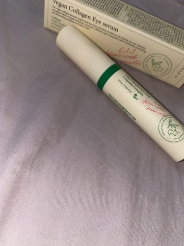 Customer photo review of سيرم العين بالكولاجين النباتي من اكسيس واي - 10مل