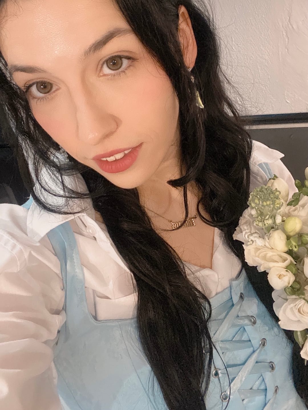 Customer photo review of Olens Real Ring 1 Day Gray Circle Lenses