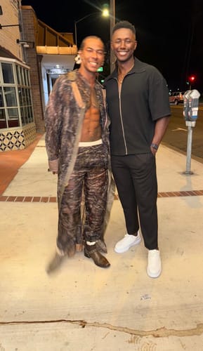 Customer photo review of Men's Pluto Pure White