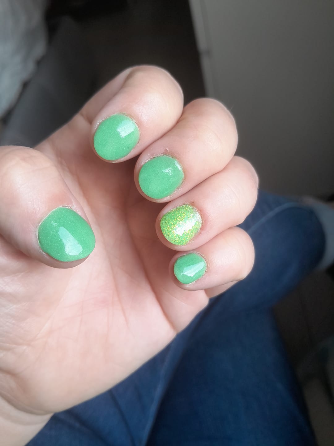 Customer photo review of Pale Green Dipping Powder