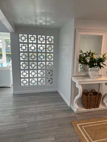 Town Square White 11 4 Breeze Block