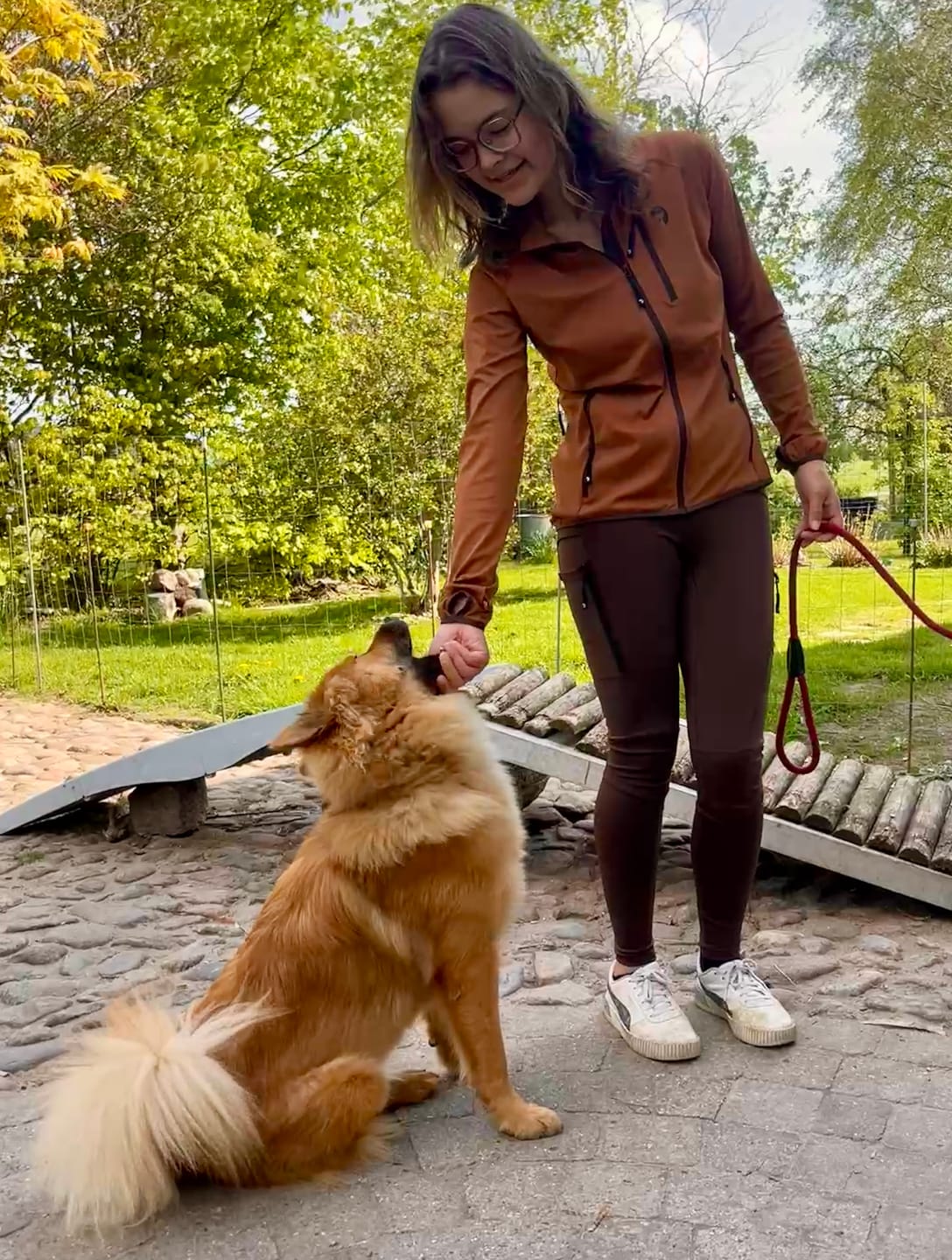 Customer photo review of FeelFree Dog Walker Tights | Bison | Coco